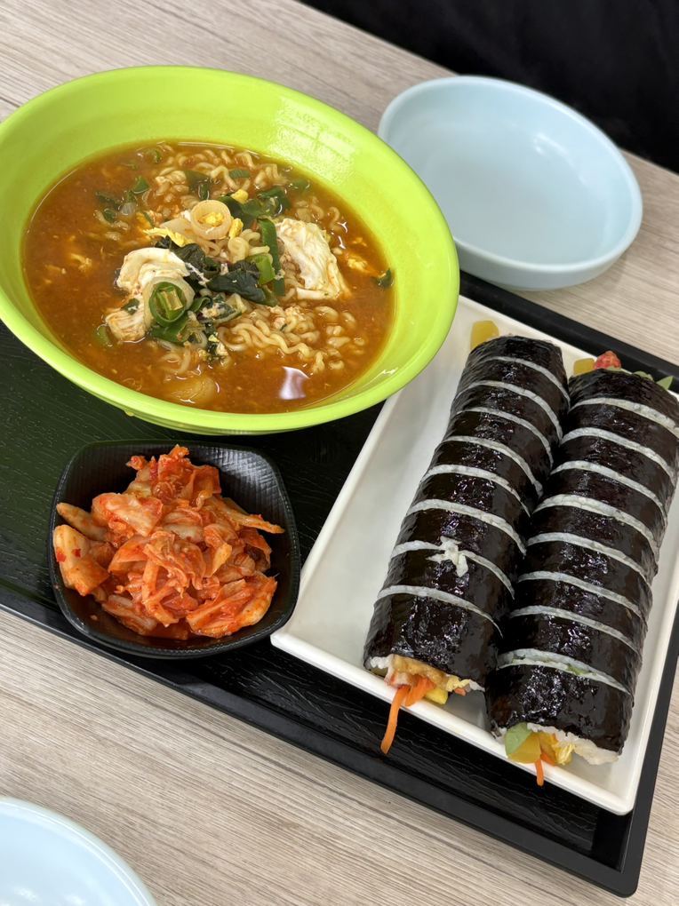 동새벽김밥 사진 2