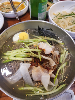 Sonsucharim (손수차림) 3