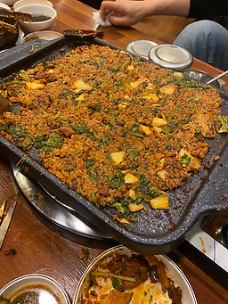 Gayachonyuhwangori (가야촌유황오리) 1