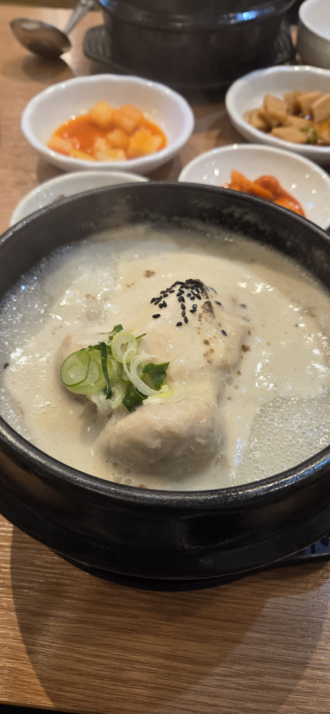 Dakoldakjukjeonjeom (닭올닭죽전점) 3