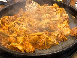 새명동우미닭갈비 4