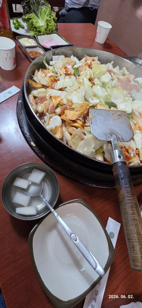 Yeongwolchuncheondakgalbi (영월춘천닭갈비) 3