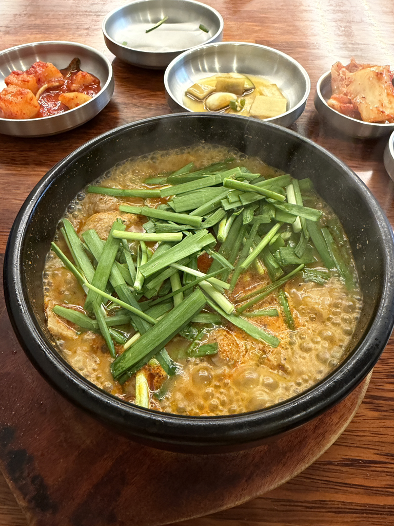 담미온 1