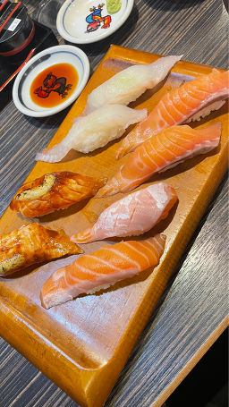 Gatdenseusi rotdepiteuin sanbonjeom (갓덴스시 롯데피트인 산본점) 1