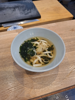 Gutttoseusi (굿또스시) 2