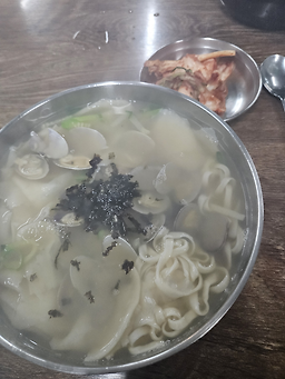 홍두깨손칼국수 사진 2