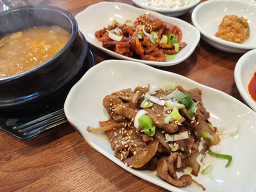 Jangsussambap (장수쌈밥) 3
