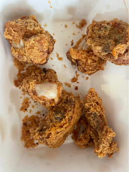 BHC치킨 강남논현점 대표 사진