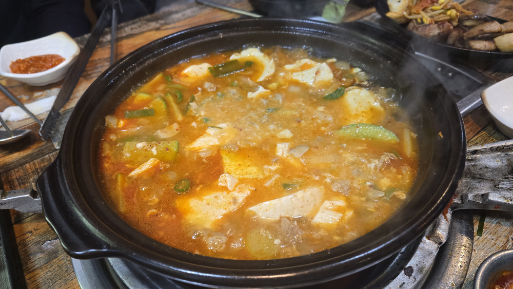 산청흑돼지식육식당 1