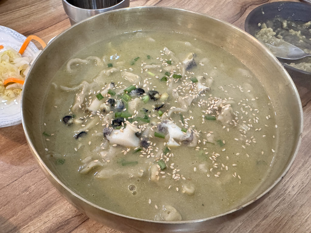 차롱보말전복칼국수 사진 4