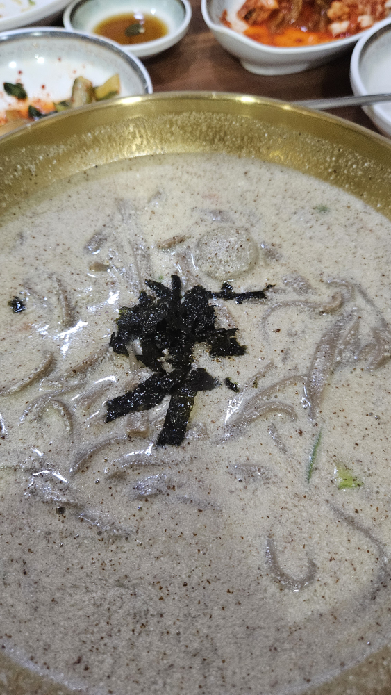 Gangwondobongpyeongmemilga (강원도봉평메밀가) 2