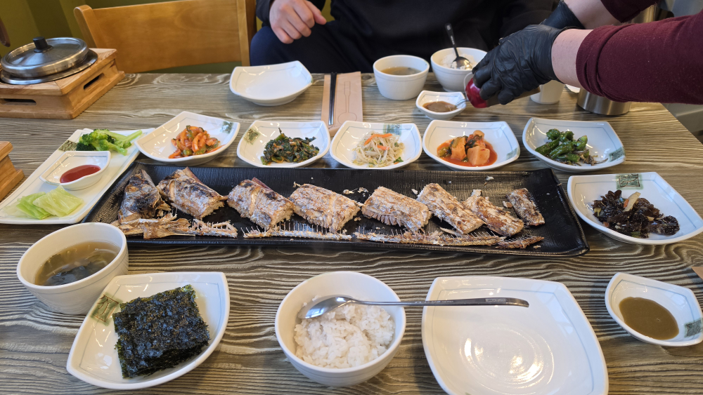 Pureunseomjejueungalchi (푸른섬제주은갈치) 1