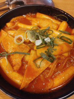 누구나홀딱반한닭 종로구청점 사진 5