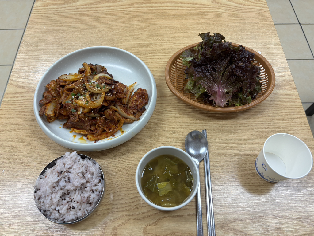 제육의신 소담식당 망포점 사진 3