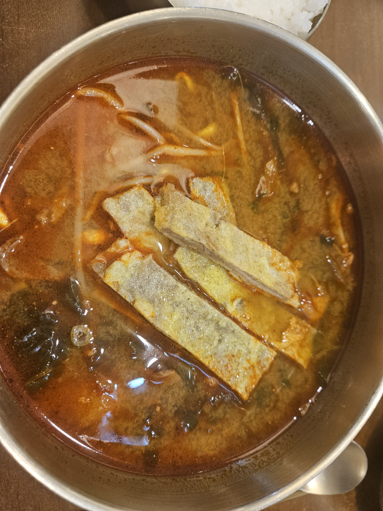 육전국밥 서교점 대표 사진