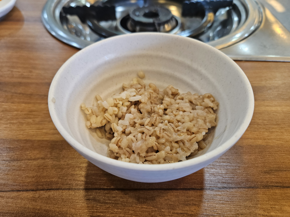 Gahyeonsansonkalguksu 6