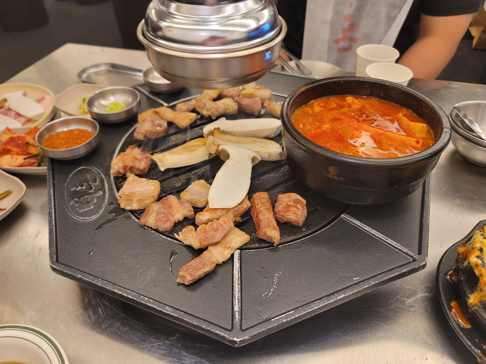 빽돈 신논현점 사진 5