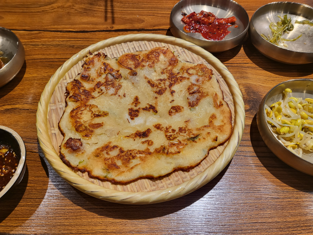 Daegainsaengsundubu gumisicheongjeom, tteogidabang (대가인생순두부 구미시청점, 떠기다방) 1