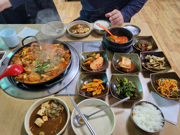 벌나무식당 3