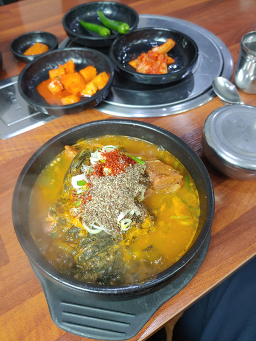 운동장감자탕 1
