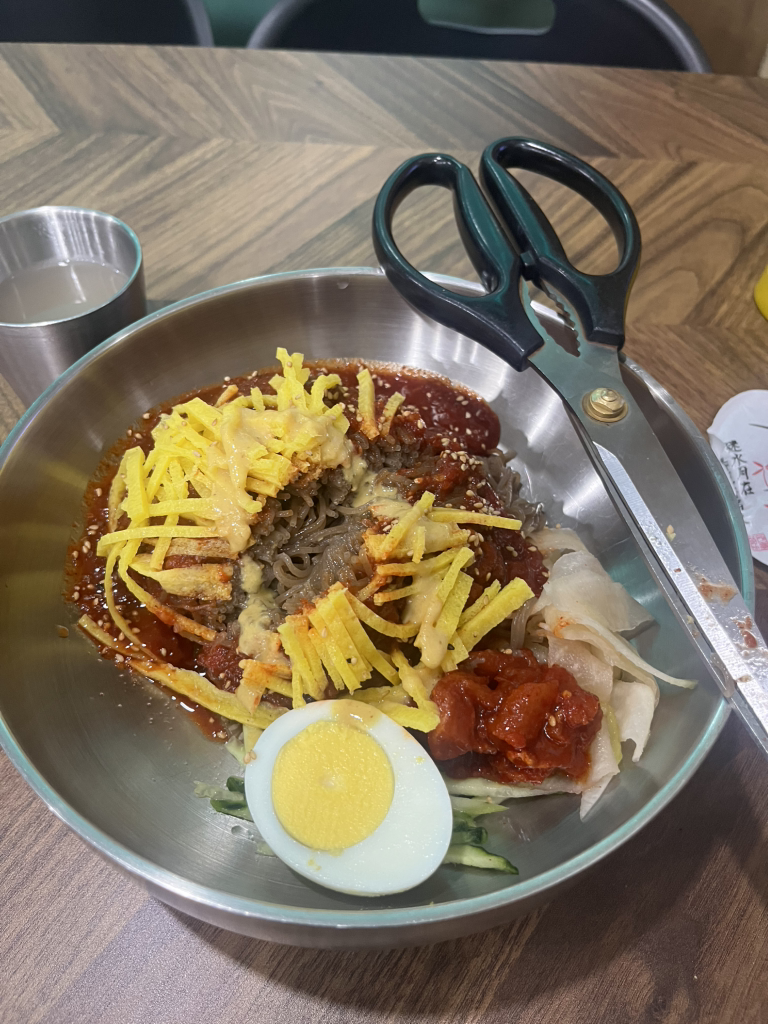 Yungamilnaengmyeon (윤가밀냉면) 1