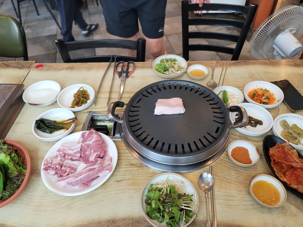 연밭식육식당 4