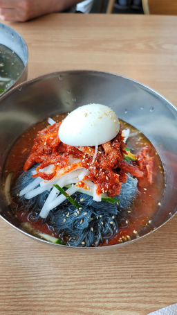 본가속초함흥냉면 6