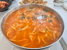 Myeoncheongadeun (면천가든) 1