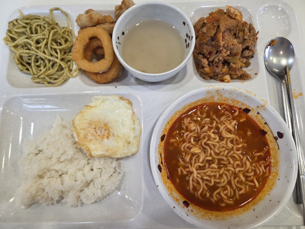 연세대학교 신촌캠퍼스 한경관 대표 사진