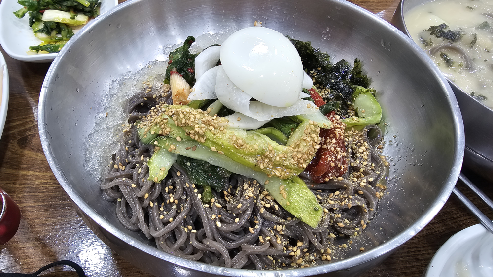 Bongpyeongongsimimemilkalguksu 6