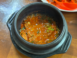 Eommasonboribap (엄마손보리밥) 1