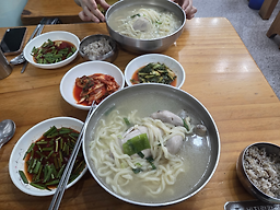 이랑닭한마리칼국수 대표 사진