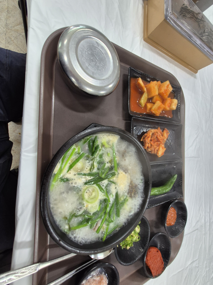 삼거리순대국밥 4