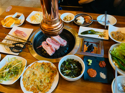 두툼한고깃집 사진 3