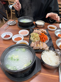 최가네엄마돼지국밥 6