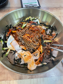 Bongpyeongmemilmakguksu (봉평메밀막국수) 3