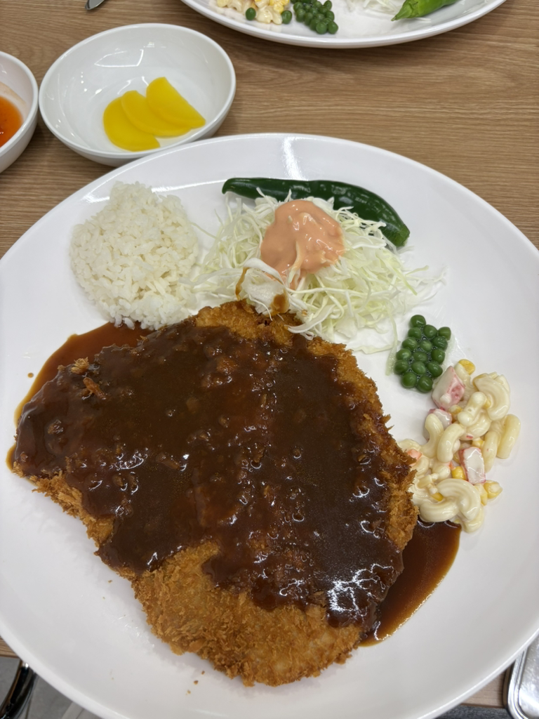 럭키왕돈까스 사진 8