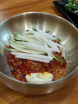 Gangssine acheon chiknaengmyeon (강씨네 아천 칡냉면) 2