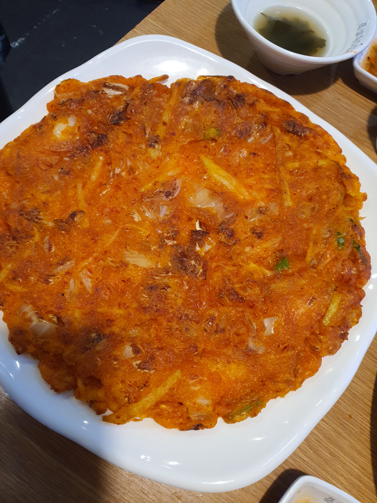 Jangchungdongbakchonjokbal (장충동박촌족발) 2