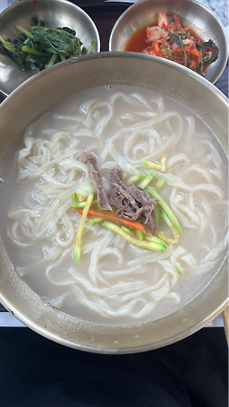 우아한칼국수 1