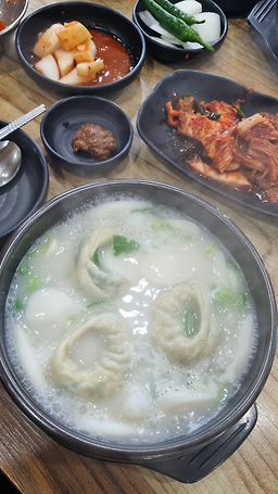 그대로장작불곰탕 4