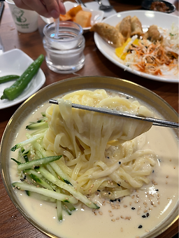 Jejuseopinehaejangguk (제주섭이네해장국) 1