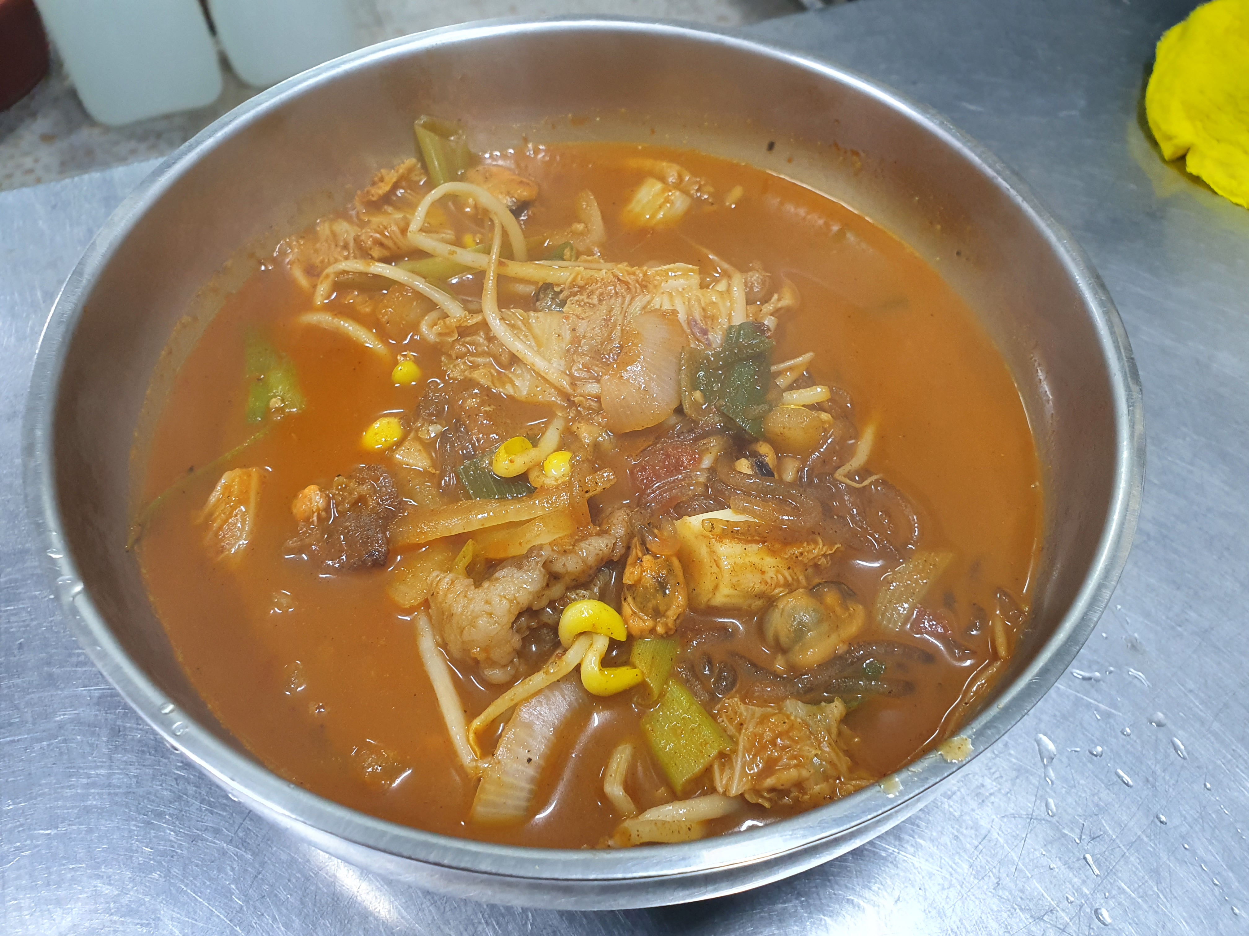 Bokdwaejisutbulsikyuksikdang 1