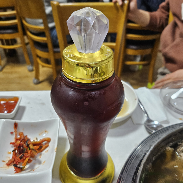 황제능이버섯해신탕 1