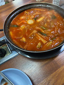 Tobangdakhanmari (토방닭한마리) 3