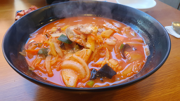 Cheongryongbanjeom (청룡반점) 2