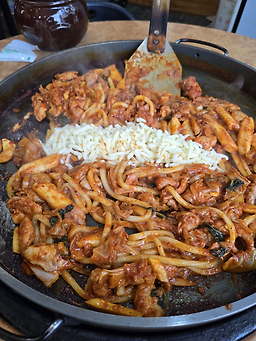 Dunnaechuncheondakgalbi 4