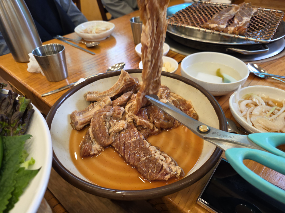 Taeneunggolgalbi (태능골갈비) 2