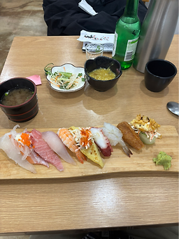 Yunchobap (윤초밥) 1