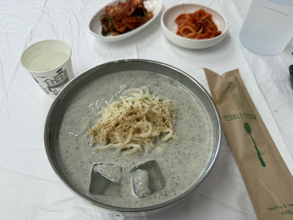 청호동사골칼국수 10